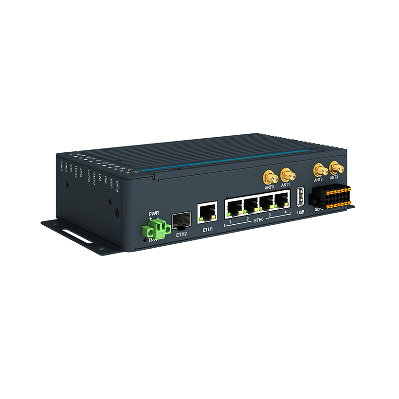 ICR-4400, GLOBAL, NAM, 5x Ethernet, 1x RS232, 1x RS485, CAN, SFP, USB, SD, Without Accessories